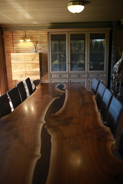 Изображение: Стол 006