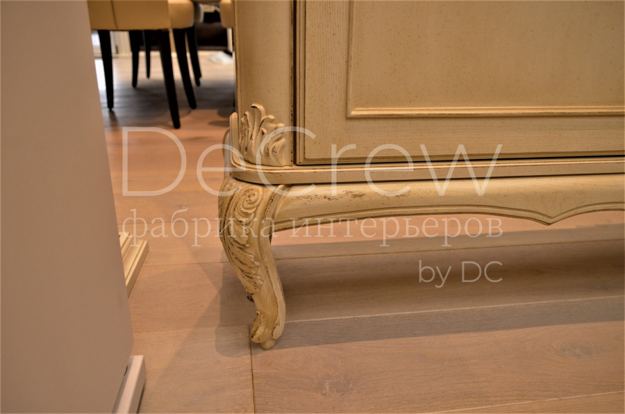 Изображение: Шкаф витрина для посуды 1