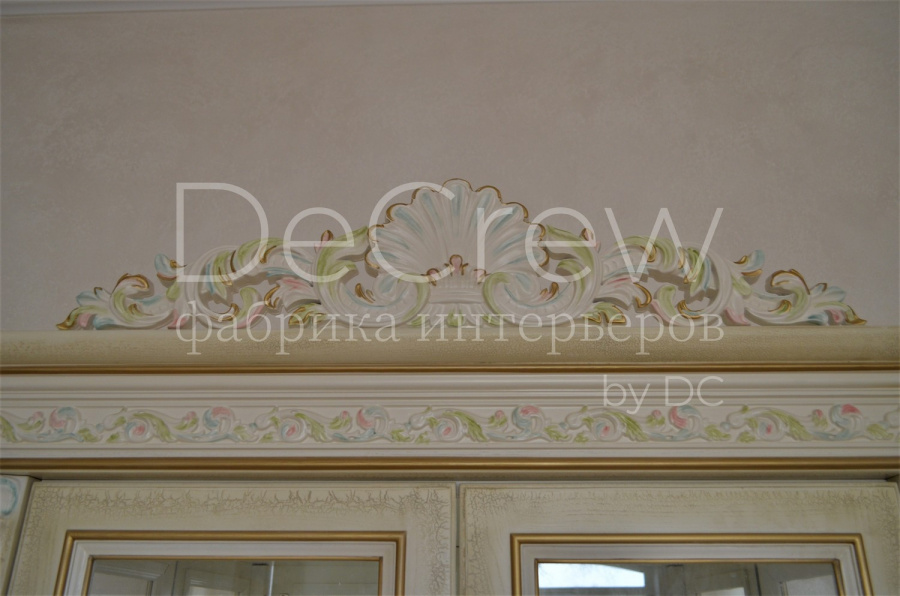 Изображение: Шкаф витрина для посуды 3